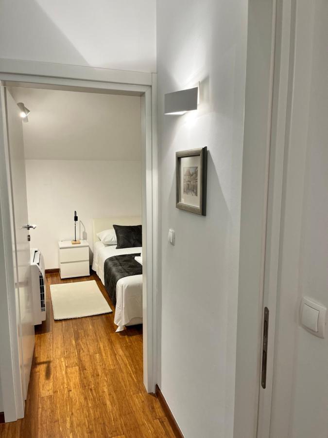 Sky - Beautiful Rooftop Apartment With Shared Pool Split Exteriör bild